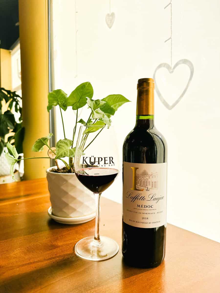 Küper Club bottle and glass